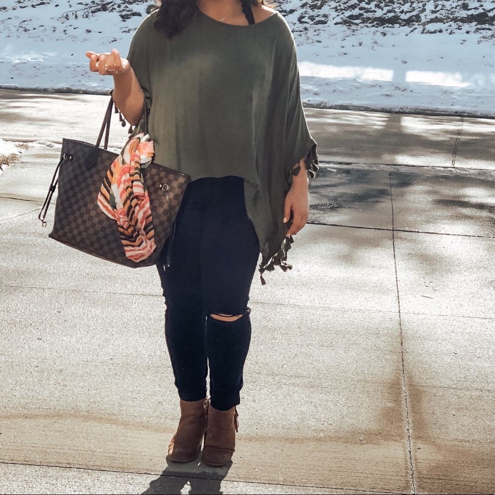 Hunter green poncho and matching scarf